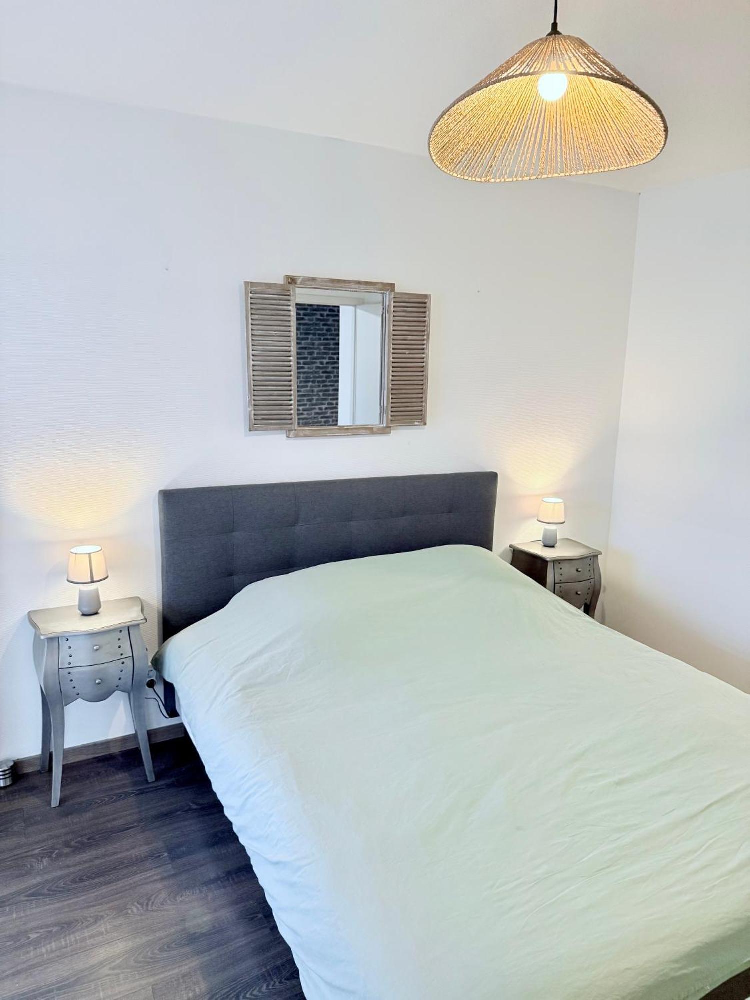 Le T2 Appartement Moderne Avec Terrasse Et Parking Straßburg Exterior foto
