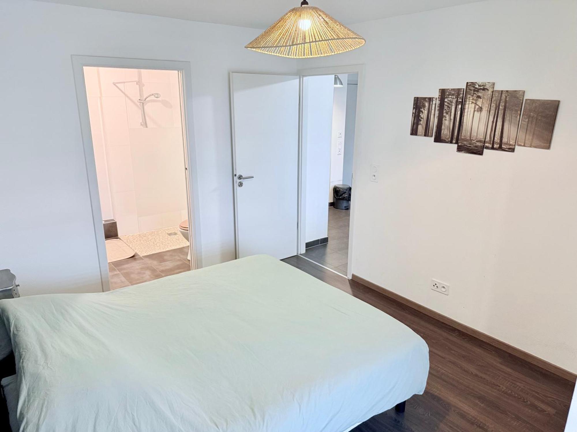 Le T2 Appartement Moderne Avec Terrasse Et Parking Straßburg Exterior foto